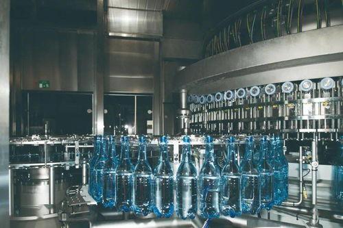 賦(fu)能(neng)百(bai)年(nian)傳(chuan)承(cheng)，技(ji)術築基(ji) 含氣礦(kuang)泉水(shui)引(yin)領(ling)者的創(chuang)新之路(lu)